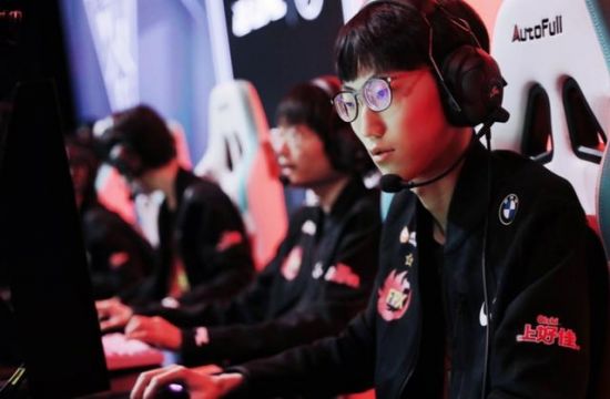 重邮夺冠暴雪游戏高校星联赛圆满落幕